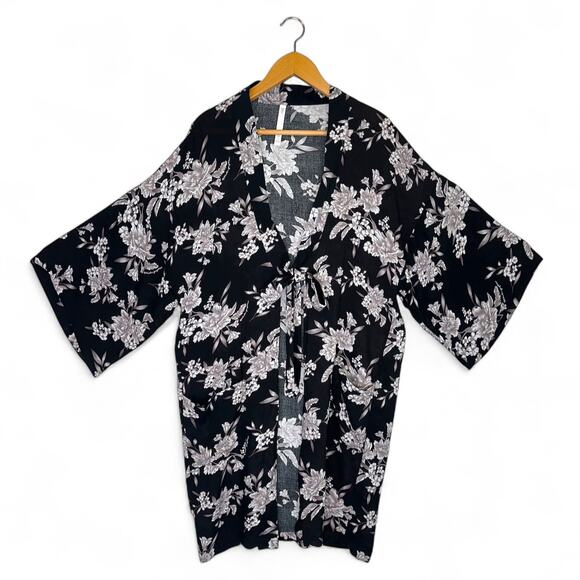 Spiritual Gangster Women's Maya Floral Kimono OS Black Gray Floral 3/4 Sleeve - Picture 1 of 11